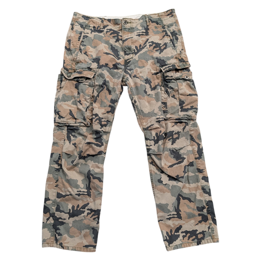 Y2K Levis Camo Cargo Pants